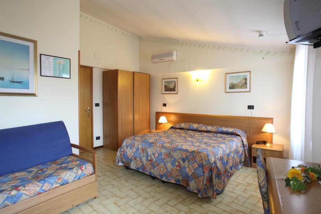 Albergo Alla Campana دولو المظهر الخارجي الصورة